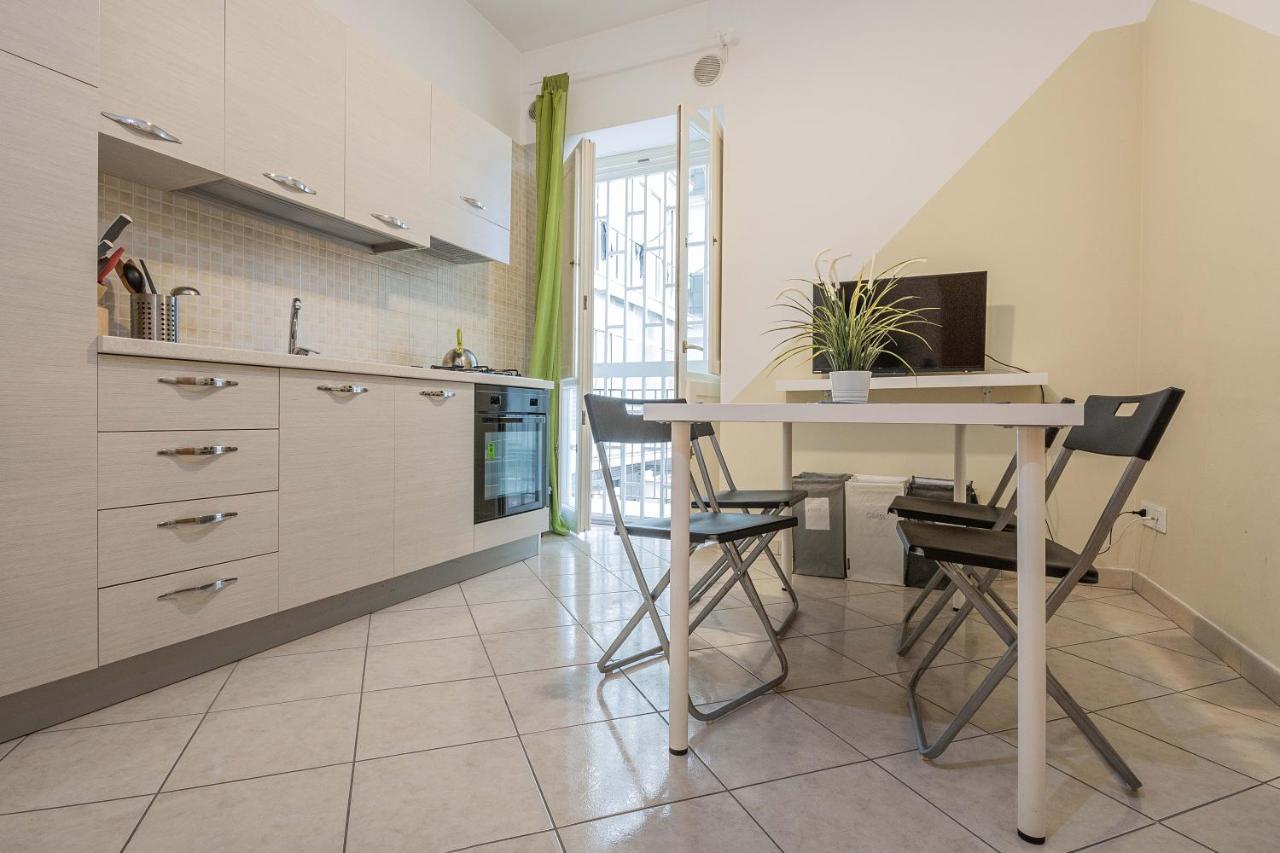 Nuovo Appartamento Beige Bari Exterior photo